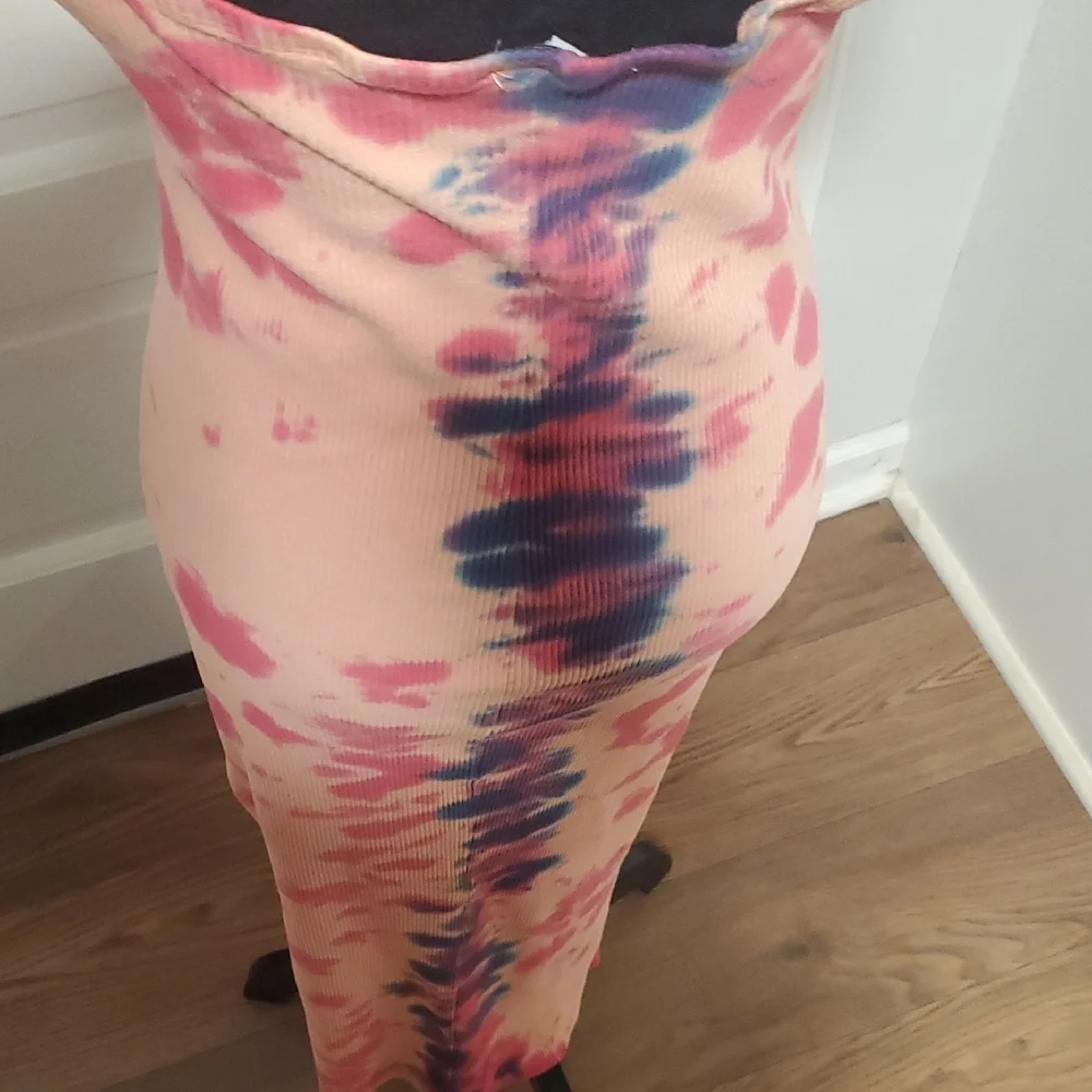 Fashion Nova Pink and Blue Tie-Dye Maxi Dress - Picture 8 of 9